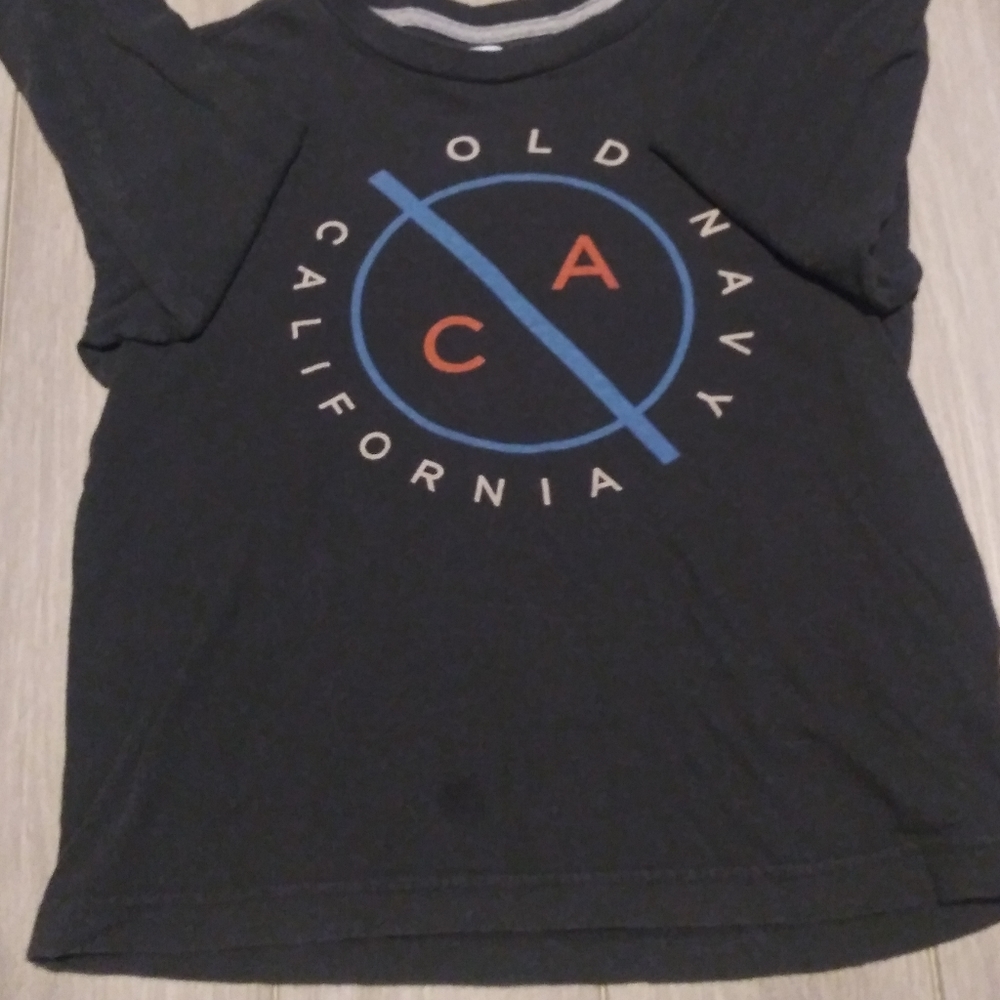 Old Navy California Boy's Long Sleeve - Size 6/7 - Picture 2 of 4